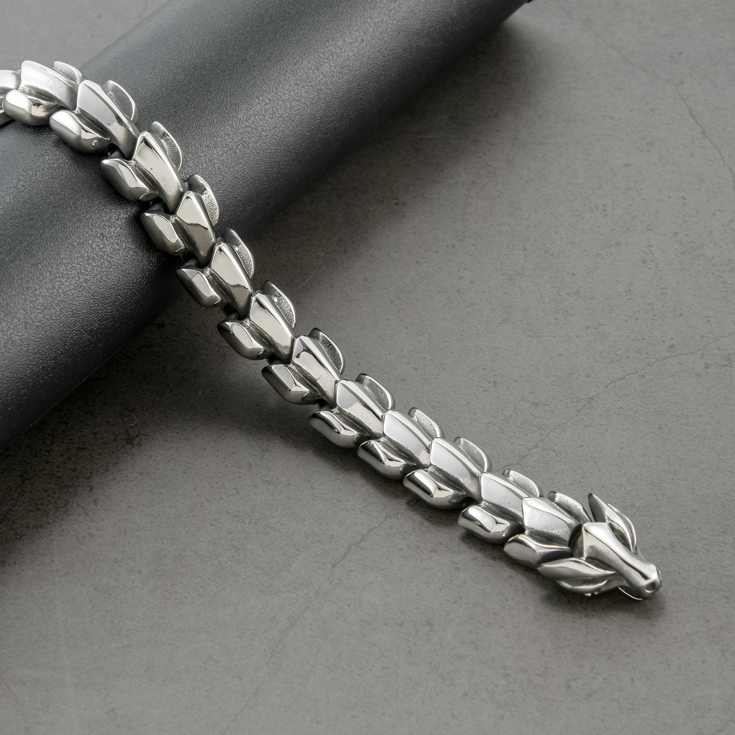 A Dragon Bracelet No.2